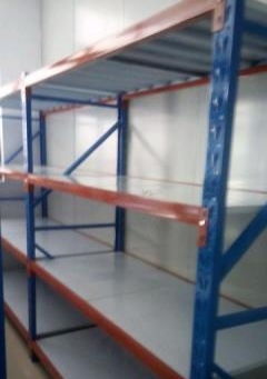 上海倉儲貨架選購指南 高效庫房管理，層載200公斤工廠貨架推薦